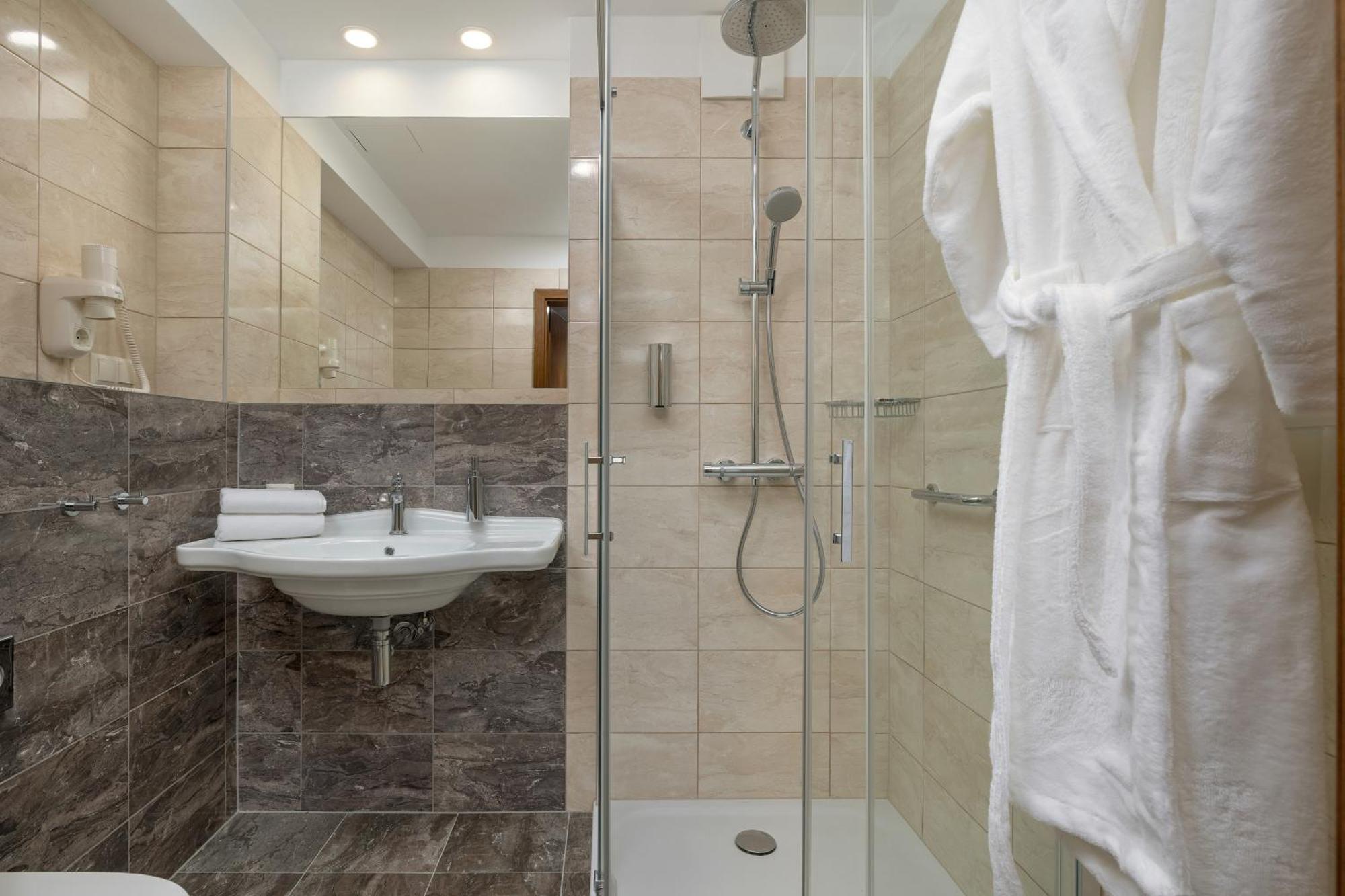 Juvena Hotel Wellness & Spa Adults Only Międzywodzie Exteriör bild